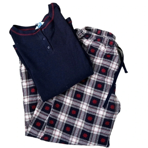 Pajamagram Other - Pajamagram World's Softest Flannel Pajamas Sz M